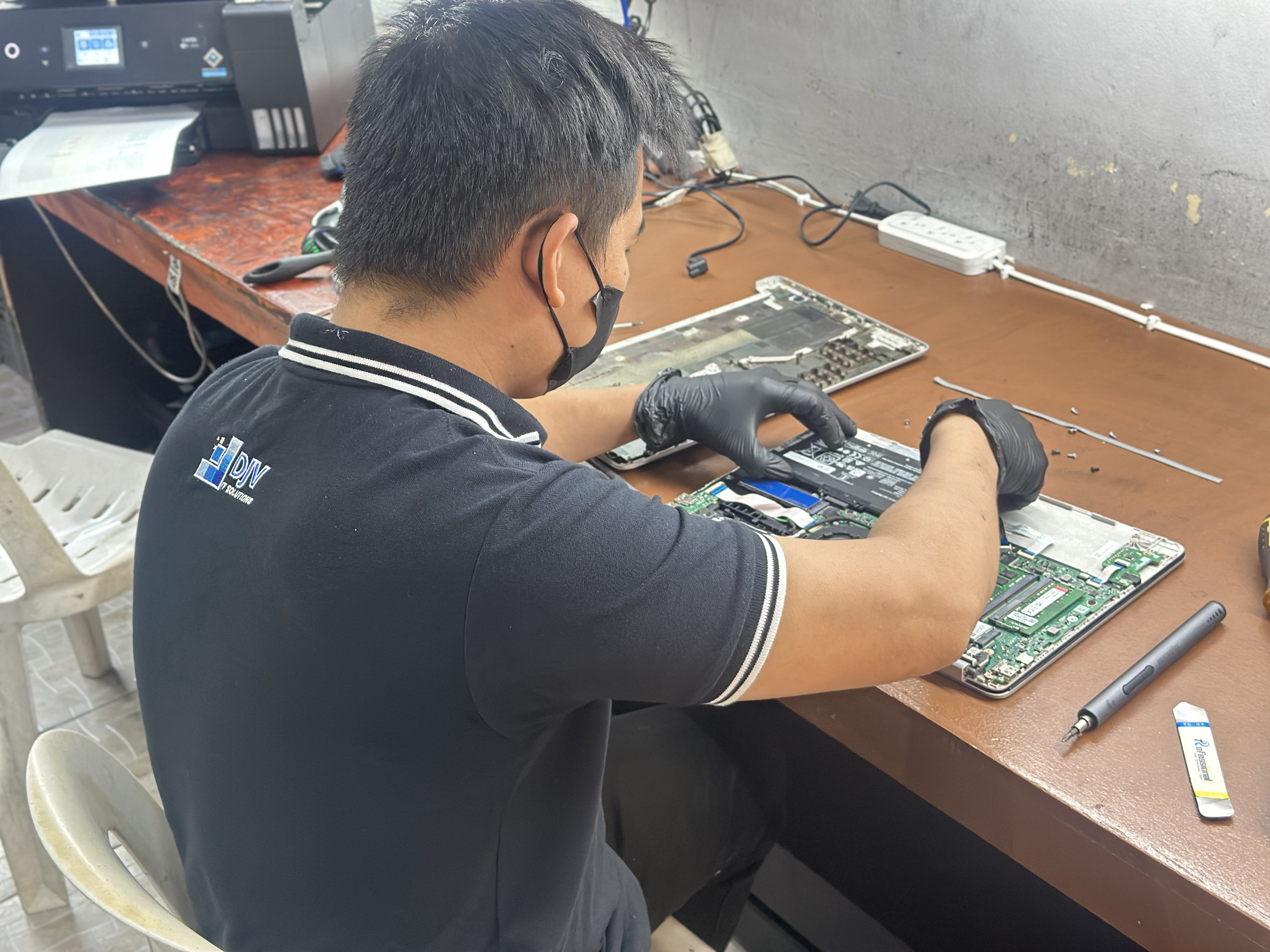 Laptop Repair